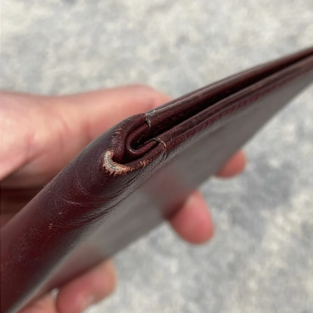 Cartier Paris Designer Bifold Wallet Burgundy Maroon Leather Bill Holder